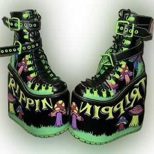 Current Mood Trippin’ Mushroom Graphic Platform Boots